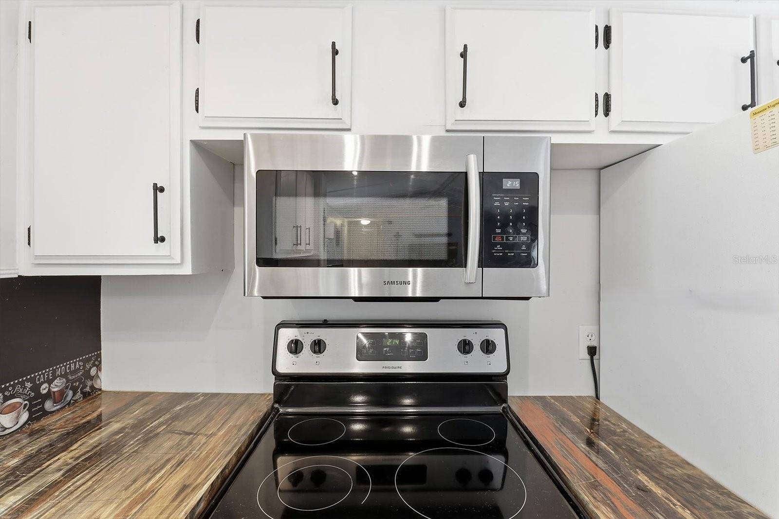 Image 9 of 38 For 3706 Bow Court