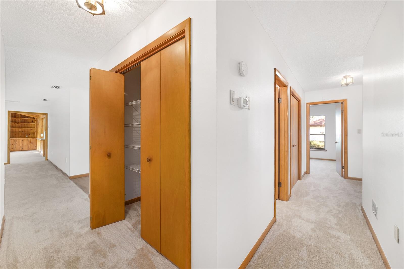 Listing photo id 37 for 2416 15th Street