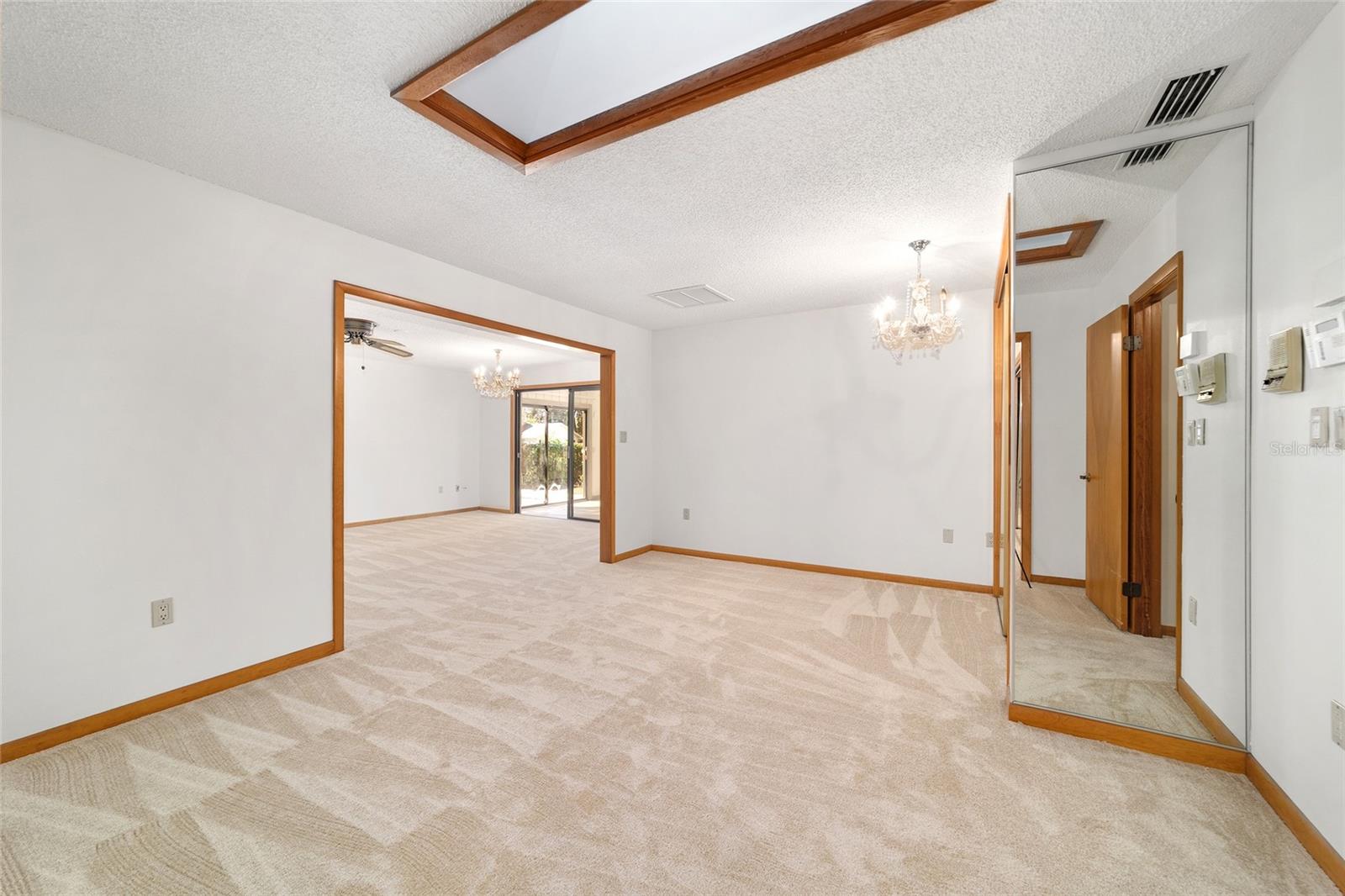 Listing photo id 41 for 2416 15th Street