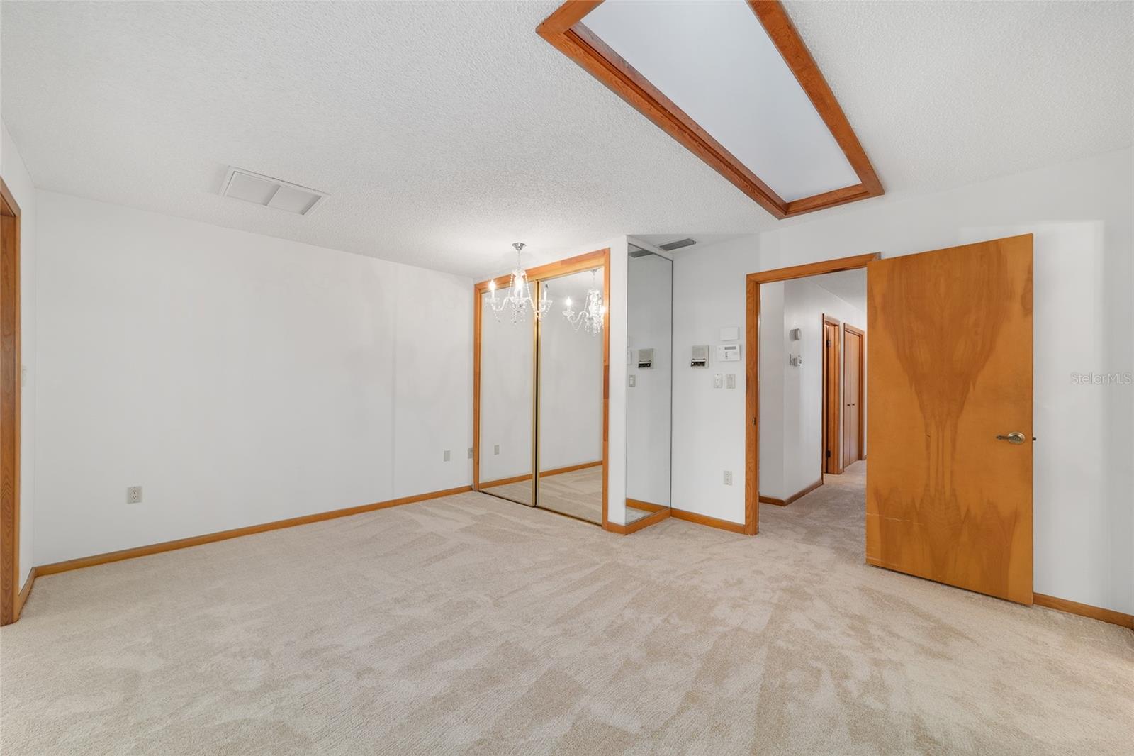 Listing photo id 43 for 2416 15th Street