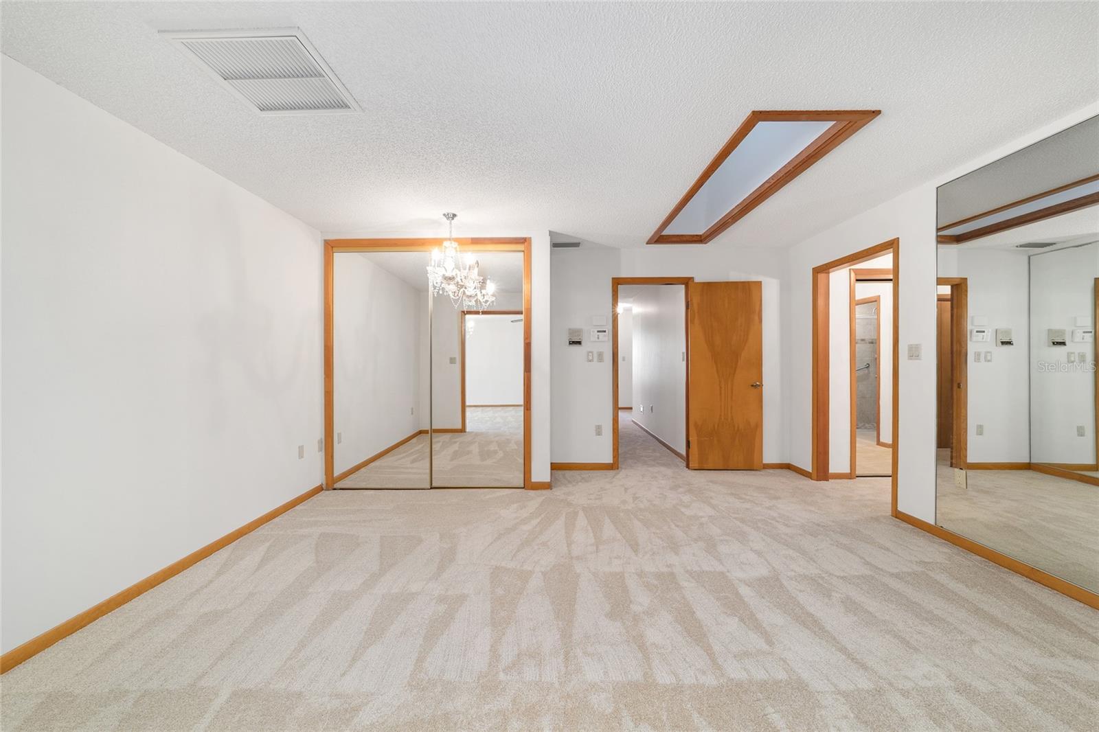 Listing photo id 44 for 2416 15th Street