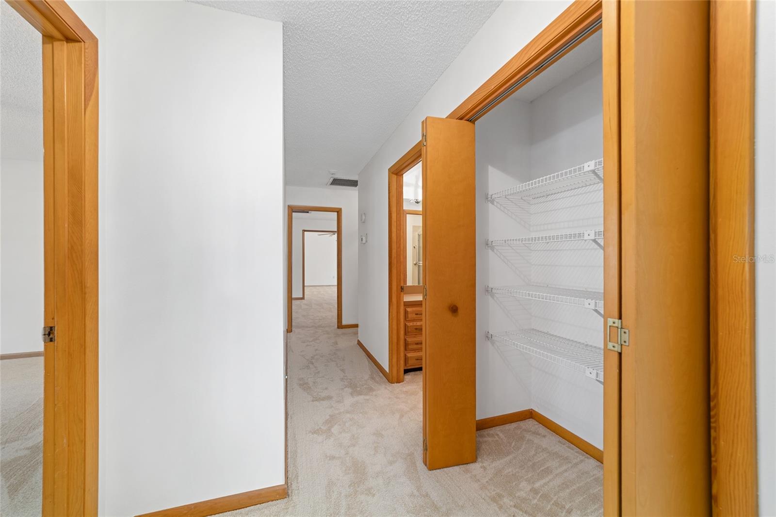 Listing photo id 60 for 2416 15th Street