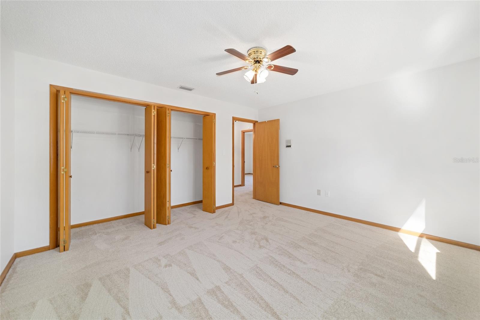 Listing photo id 62 for 2416 15th Street