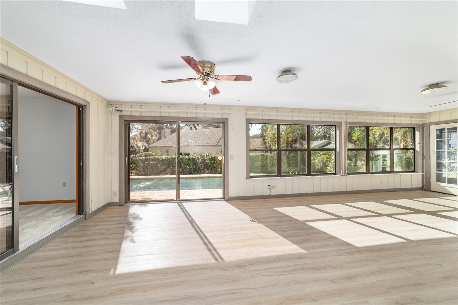 Listing photo id 73 for 2416 15th Street