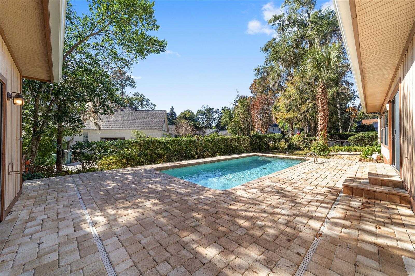 Listing photo id 78 for 2416 15th Street