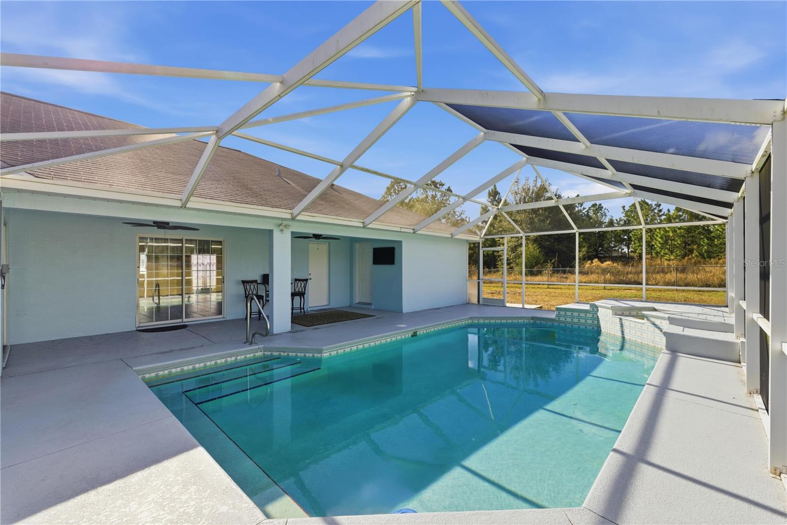 Image 5 of 32 For 20201 Cardinal Avenue