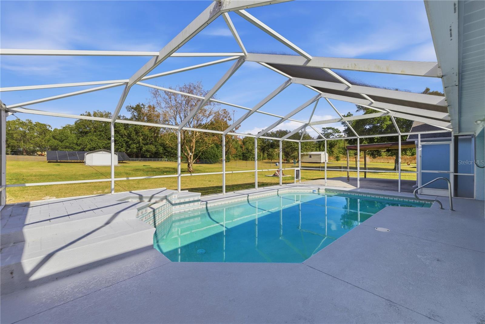 Image 6 of 32 For 20201 Cardinal Avenue