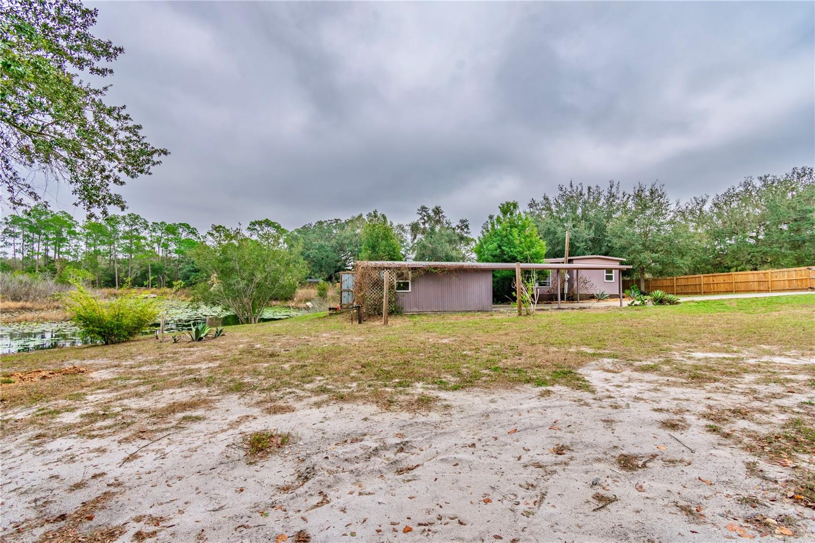 Image 24 of 39 For 3831 Camelot Place