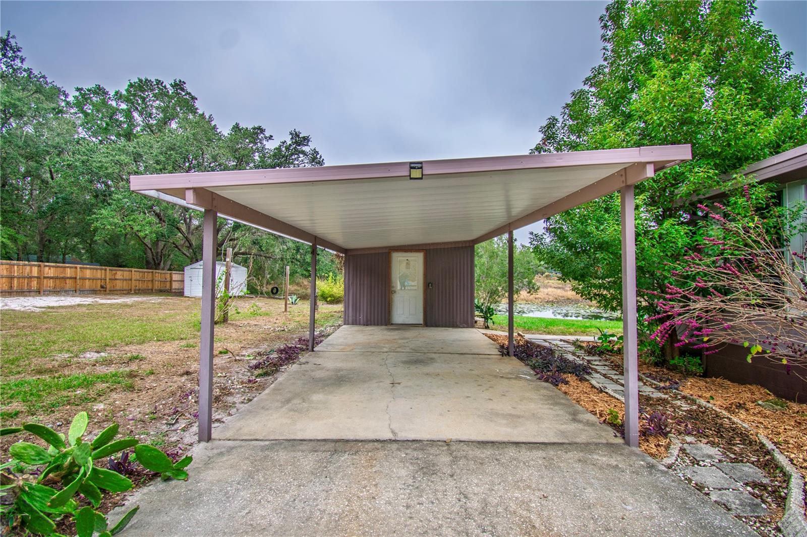 Image 29 of 39 For 3831 Camelot Place