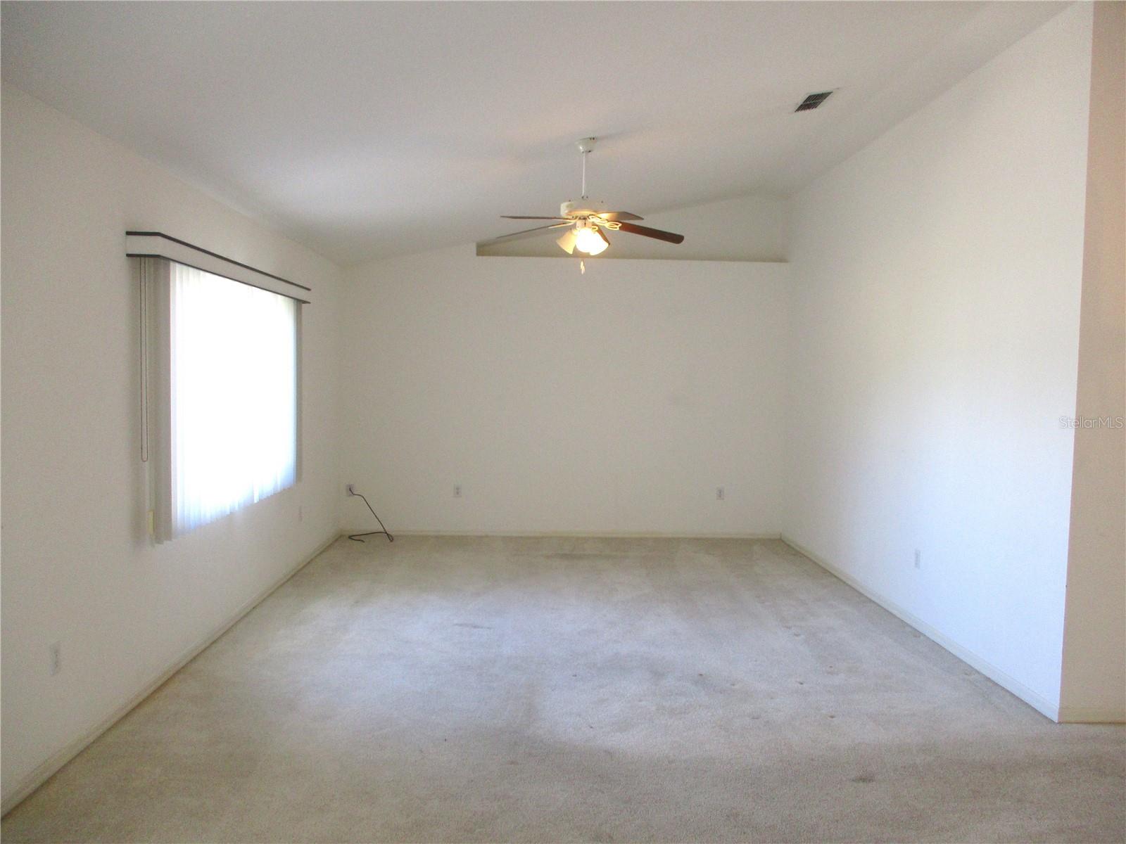 Image 11 of 77 For 14652 112th Circle