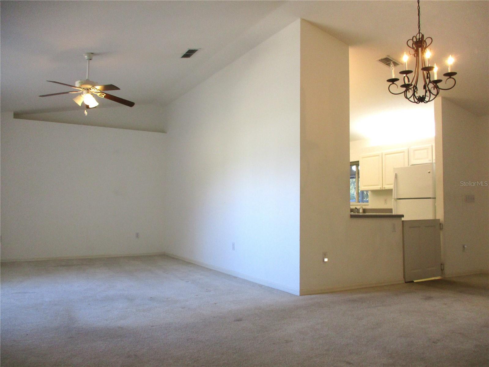 Image 5 of 77 For 14652 112th Circle