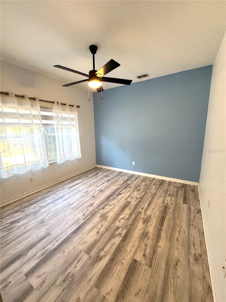 Image 9 of 17 For 1852 Ivorywood Drive