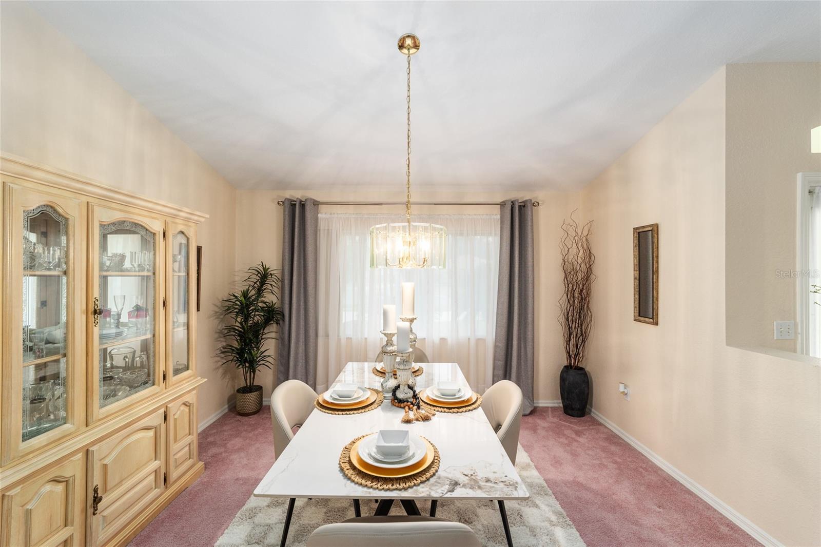 Image 18 of 63 For 13766 89th Avenue