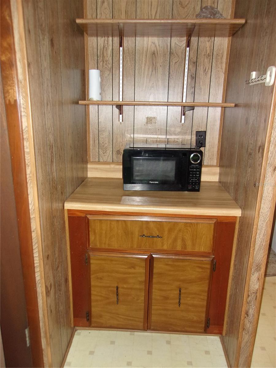 Image 25 of 50 For 6430 1st Lane