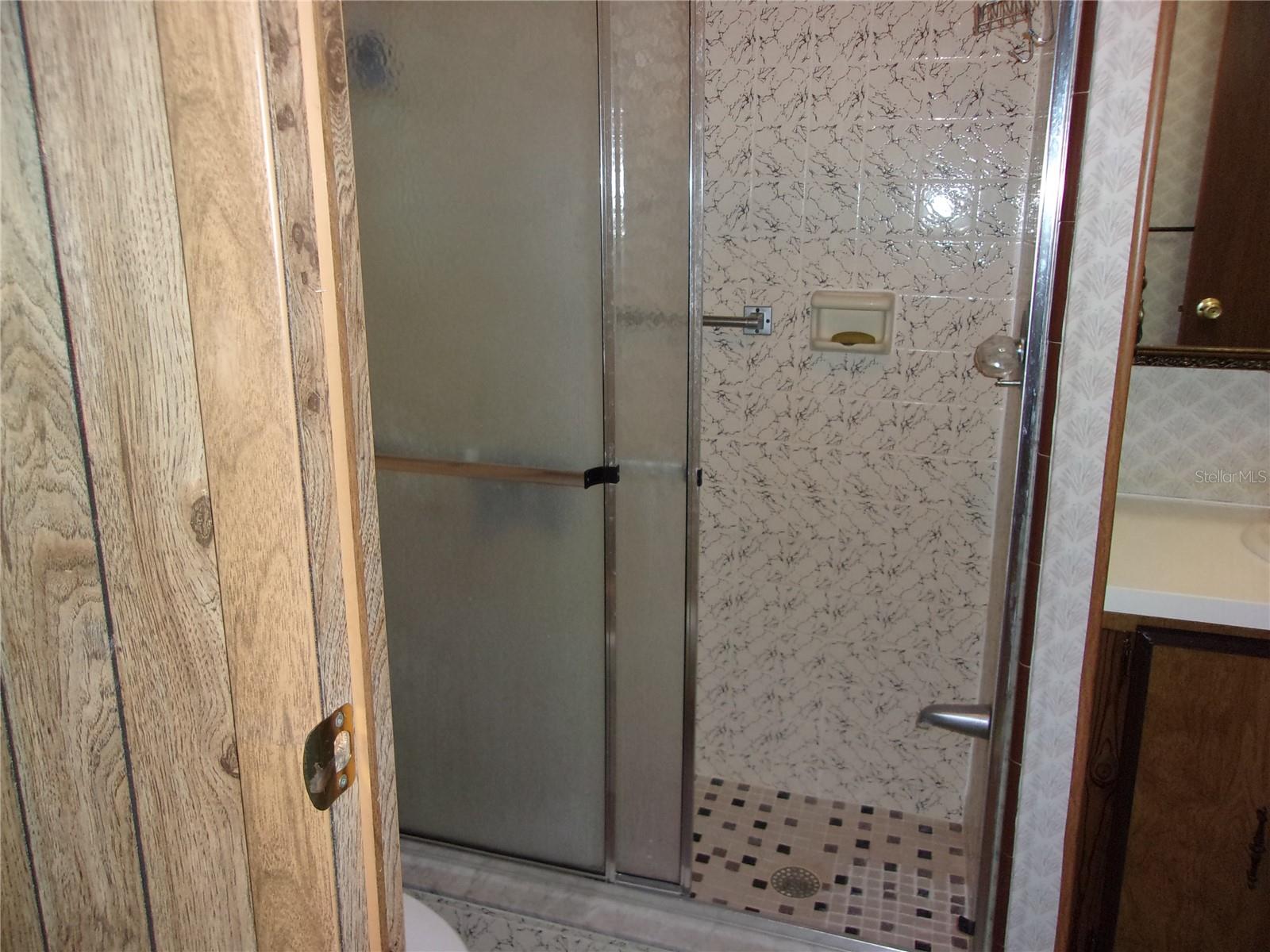 Image 33 of 50 For 6430 1st Lane