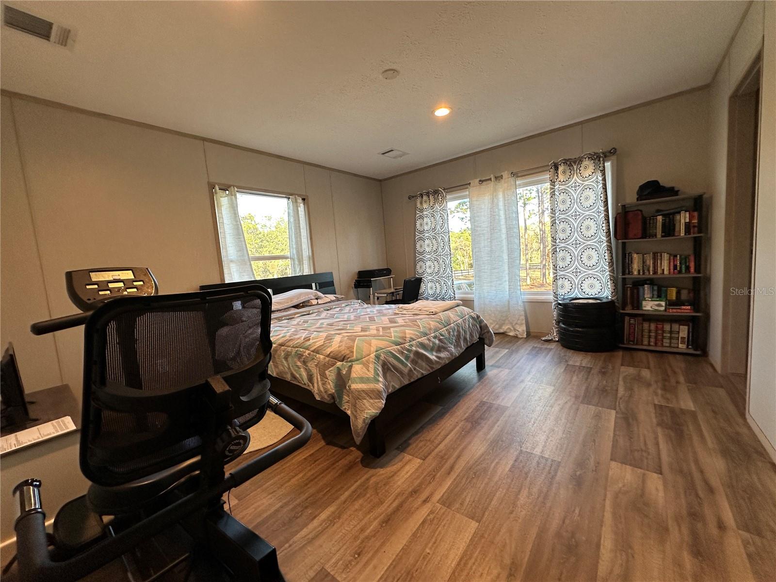 Image 13 of 45 For 451 144th Avenue