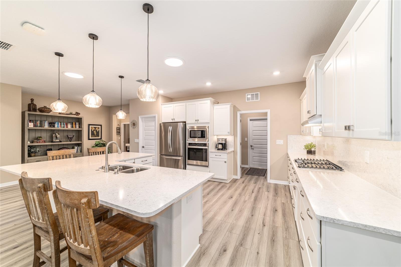 Image 10 of 39 For 7965 86th Terrace Road