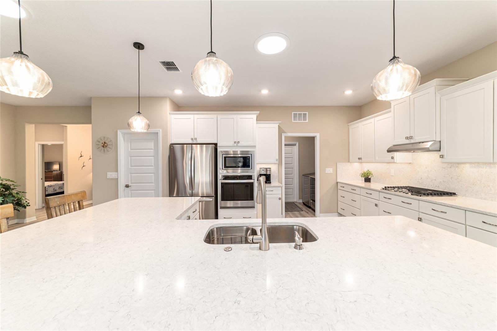 Image 11 of 39 For 7965 86th Terrace Road