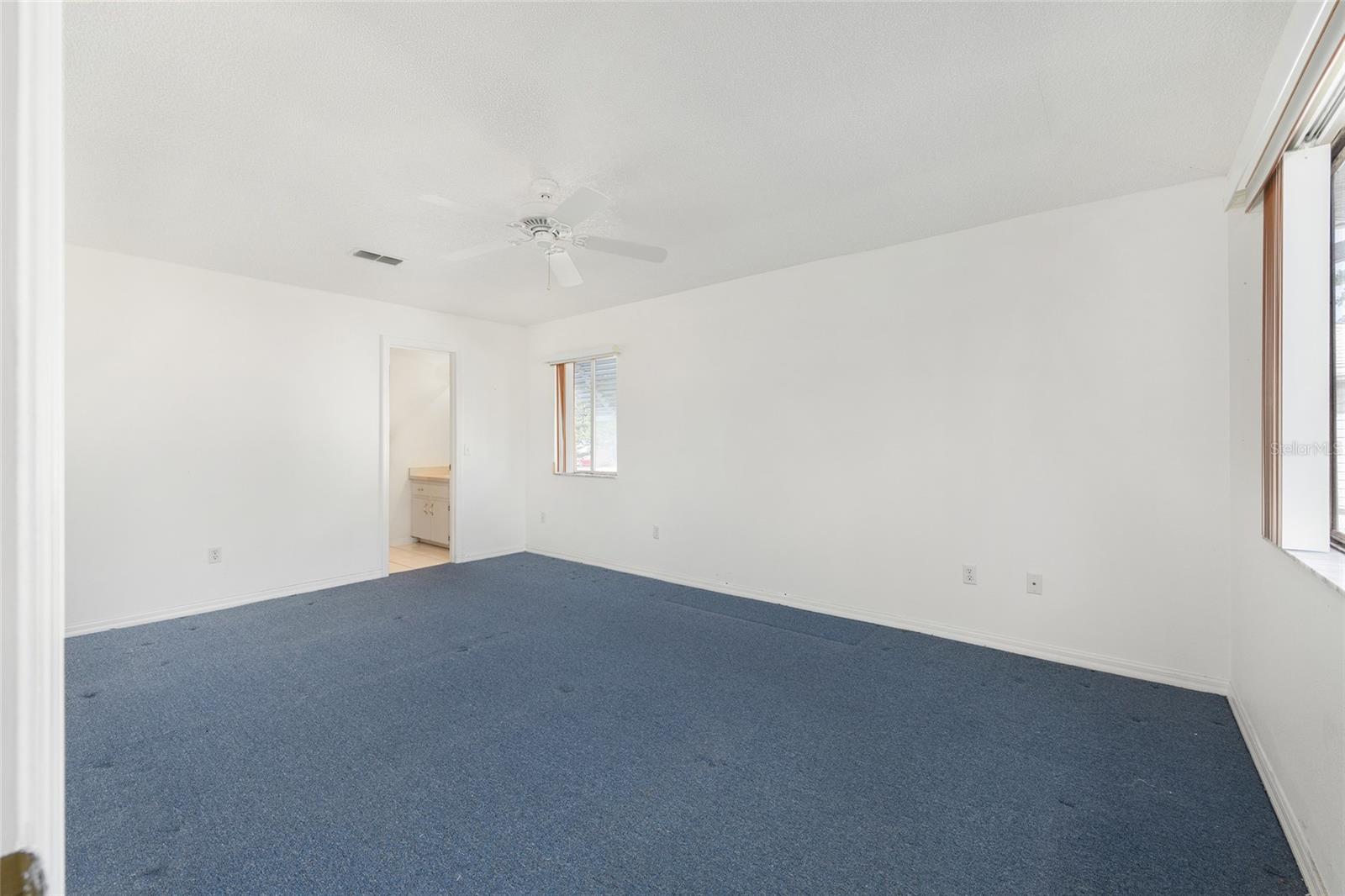 Image 21 of 37 For 6511 85th Street