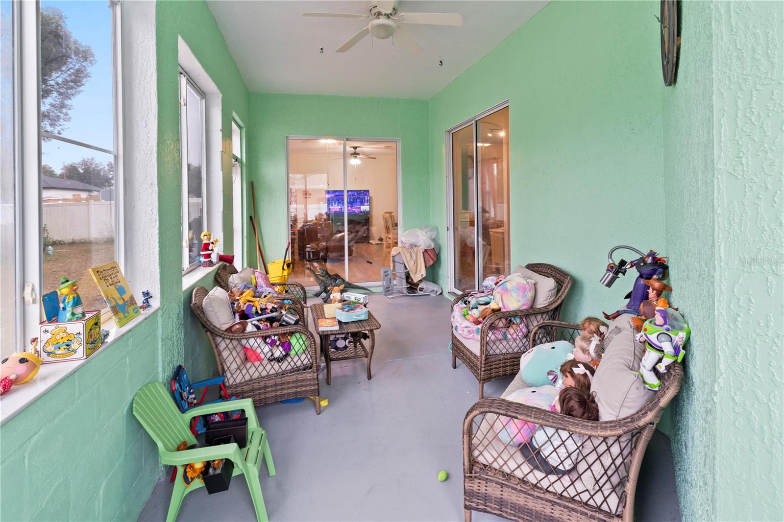 Image 12 of 18 For 15 Locust Loop Drive