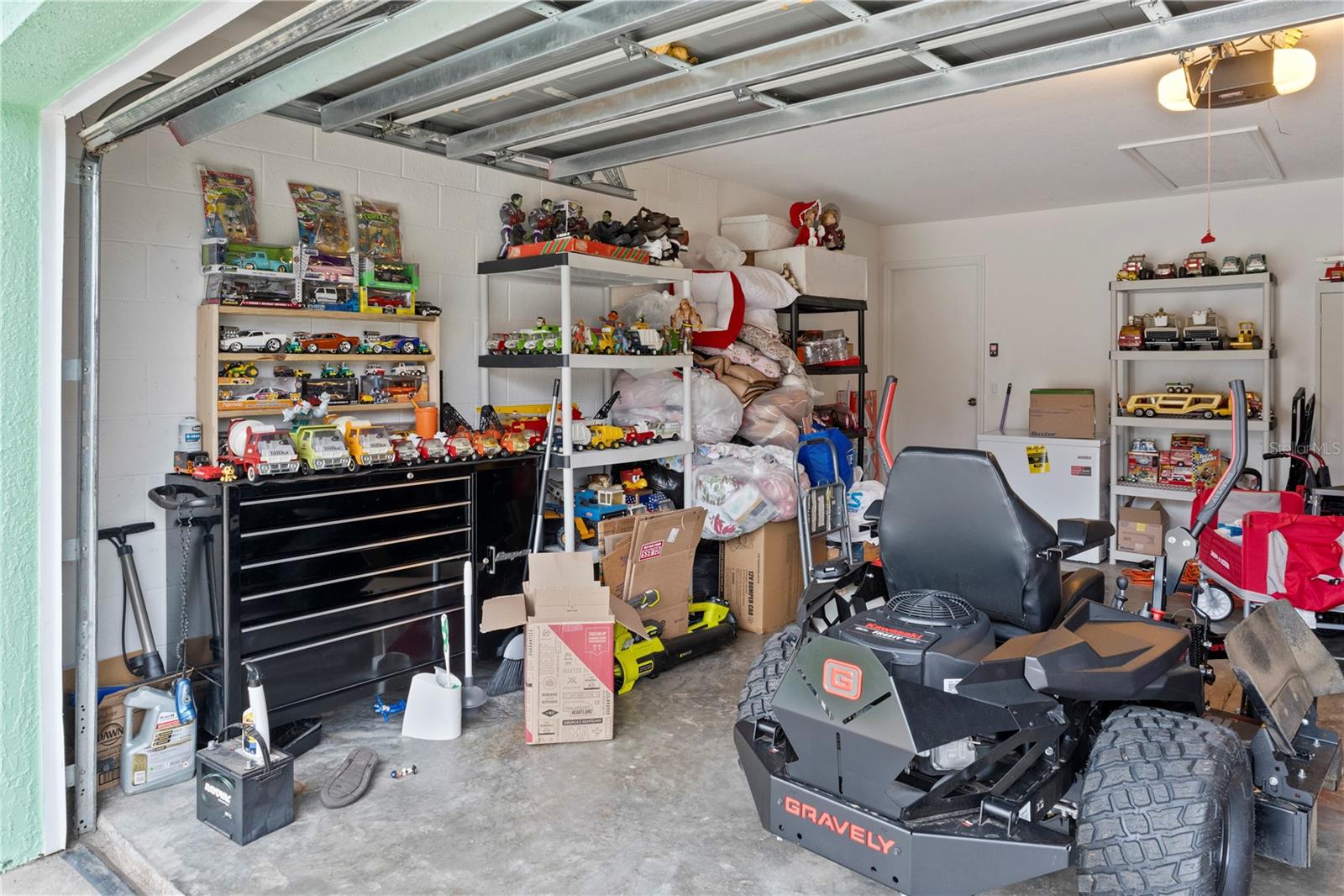 Image 2 of 18 For 15 Locust Loop Drive