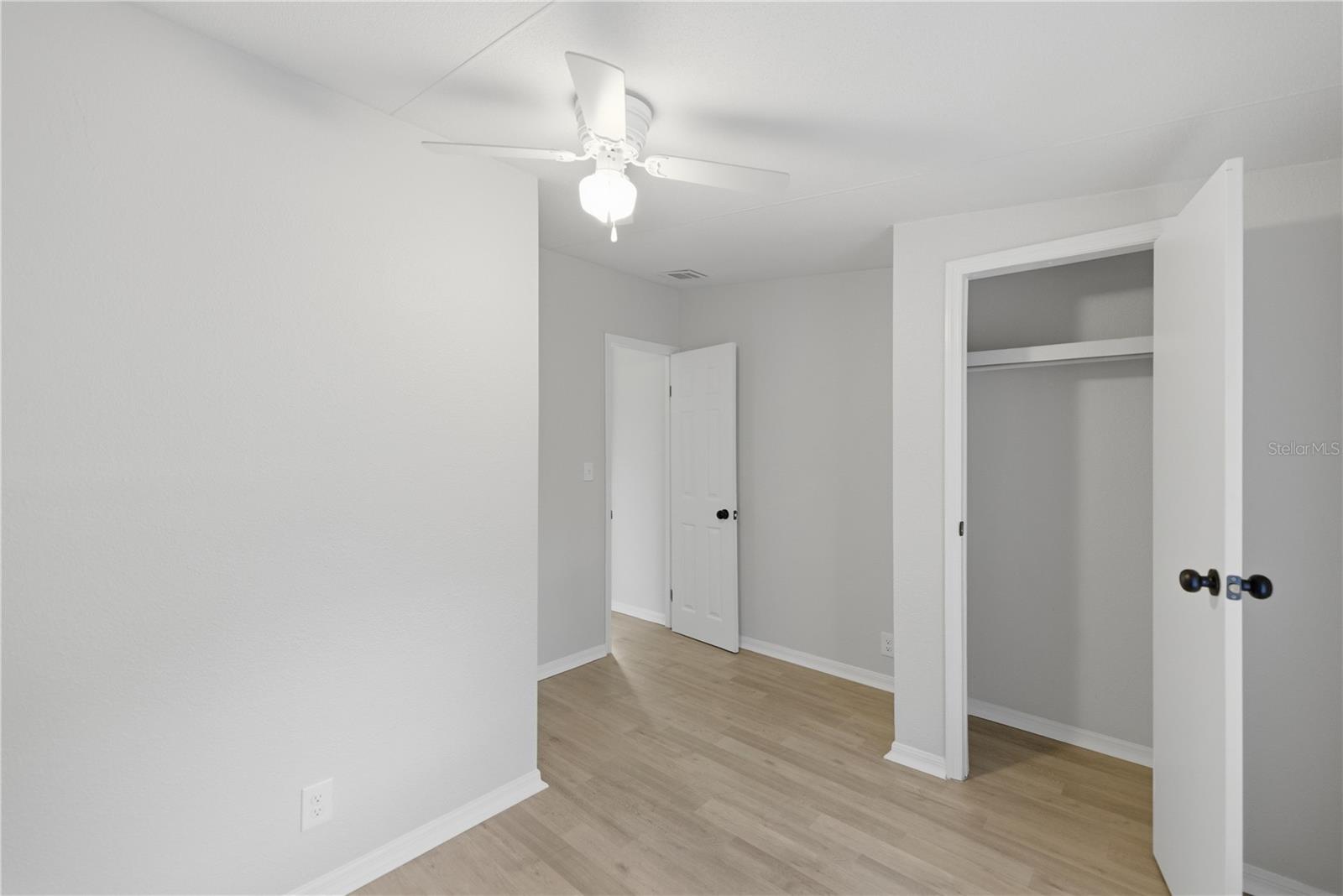 Image 18 of 24 For 13705 14th Avenue