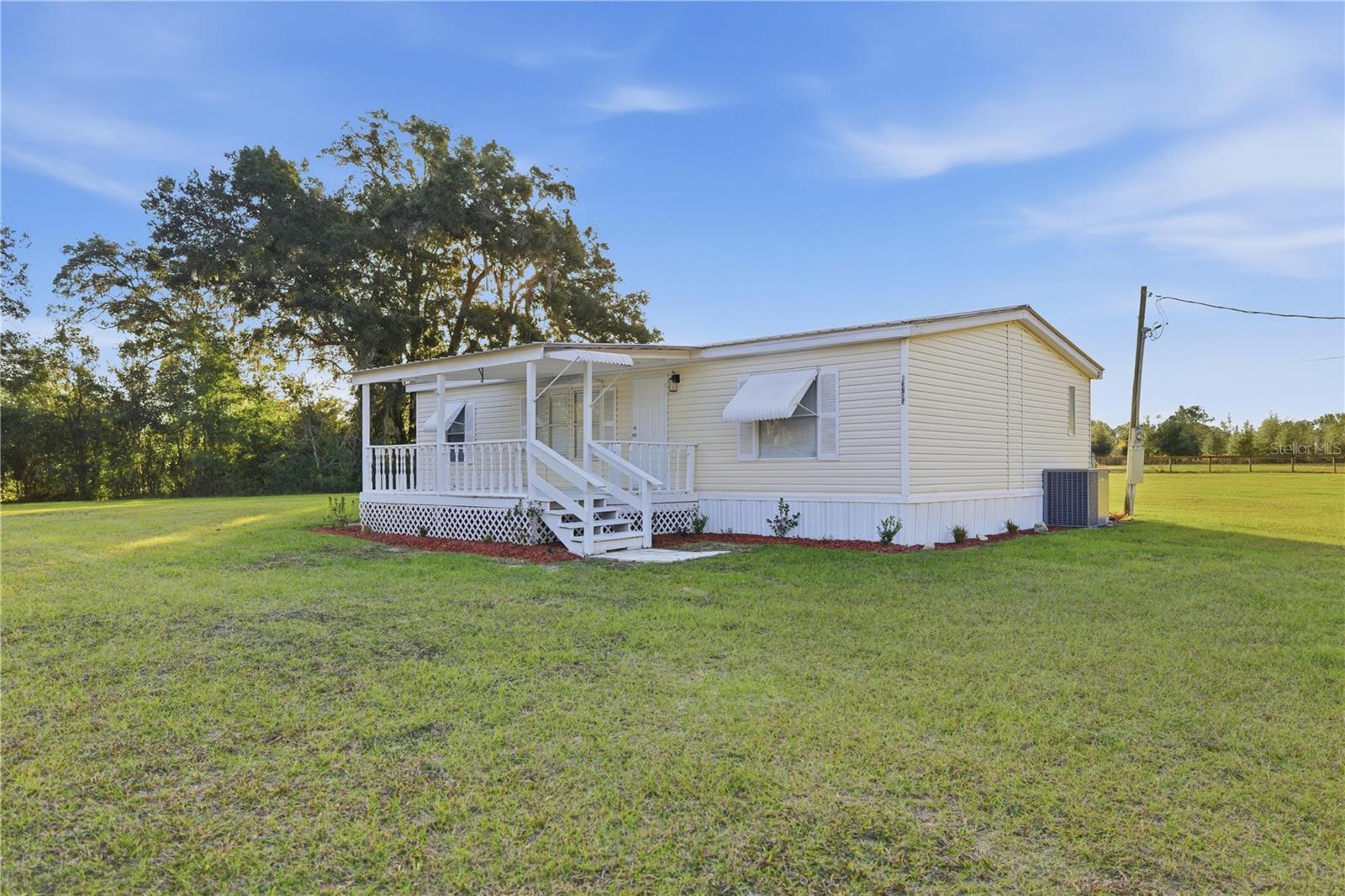 Image 2 of 24 For 13705 14th Avenue