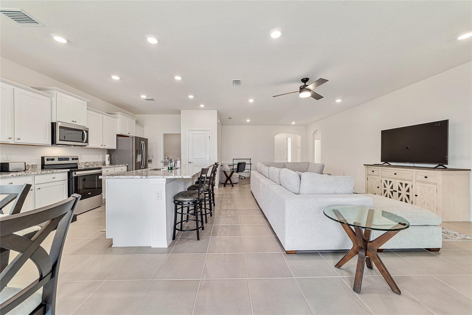 Image 23 of 57 For 4171 48th Terrace Road