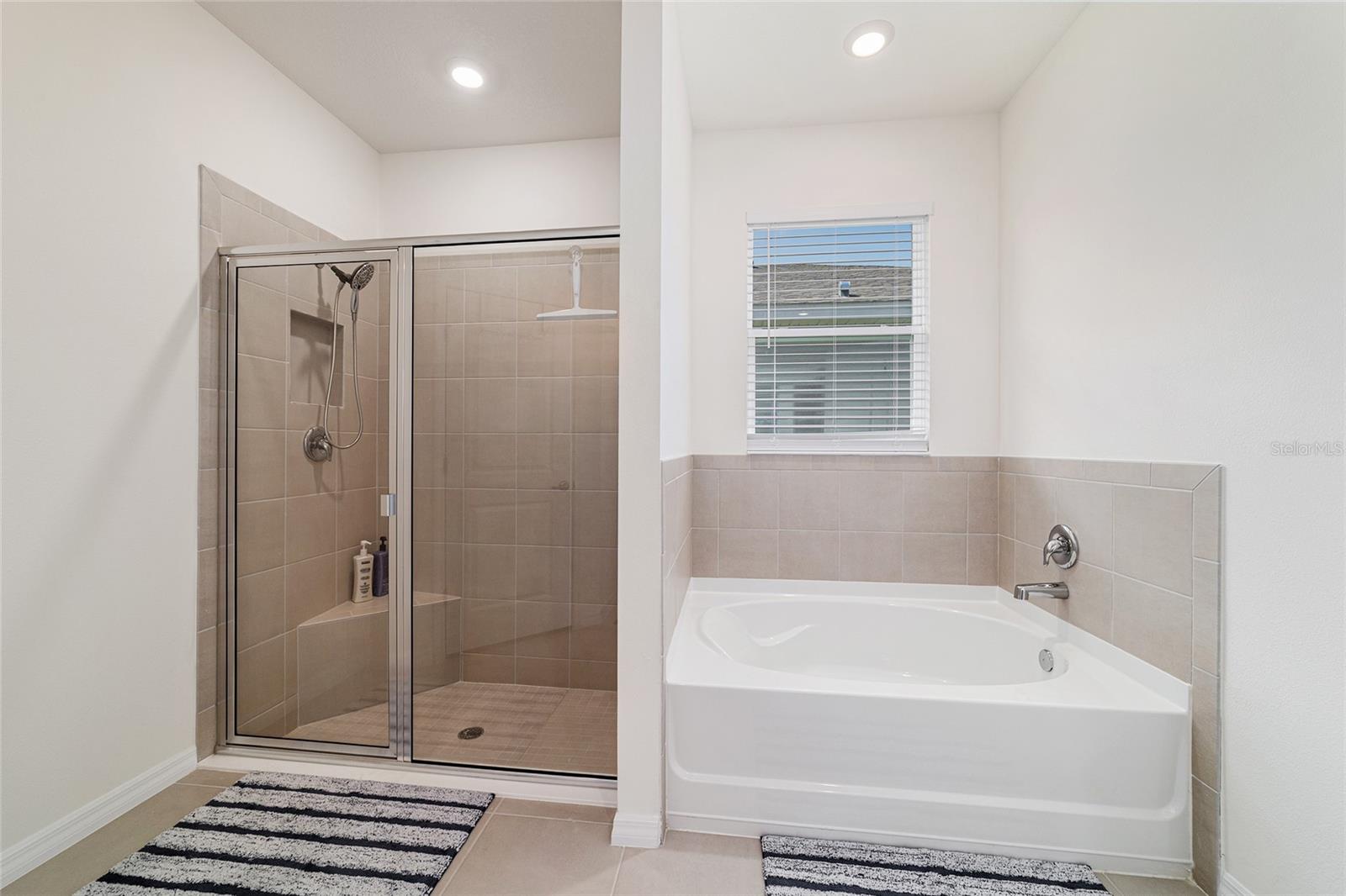 Image 41 of 57 For 4171 48th Terrace Road