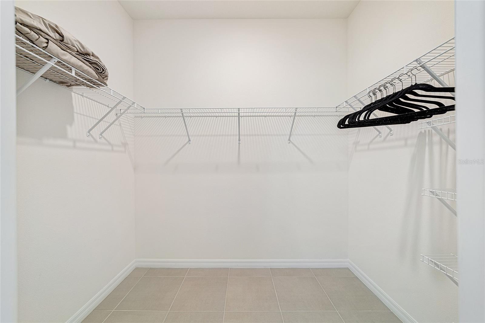 Image 42 of 57 For 4171 48th Terrace Road