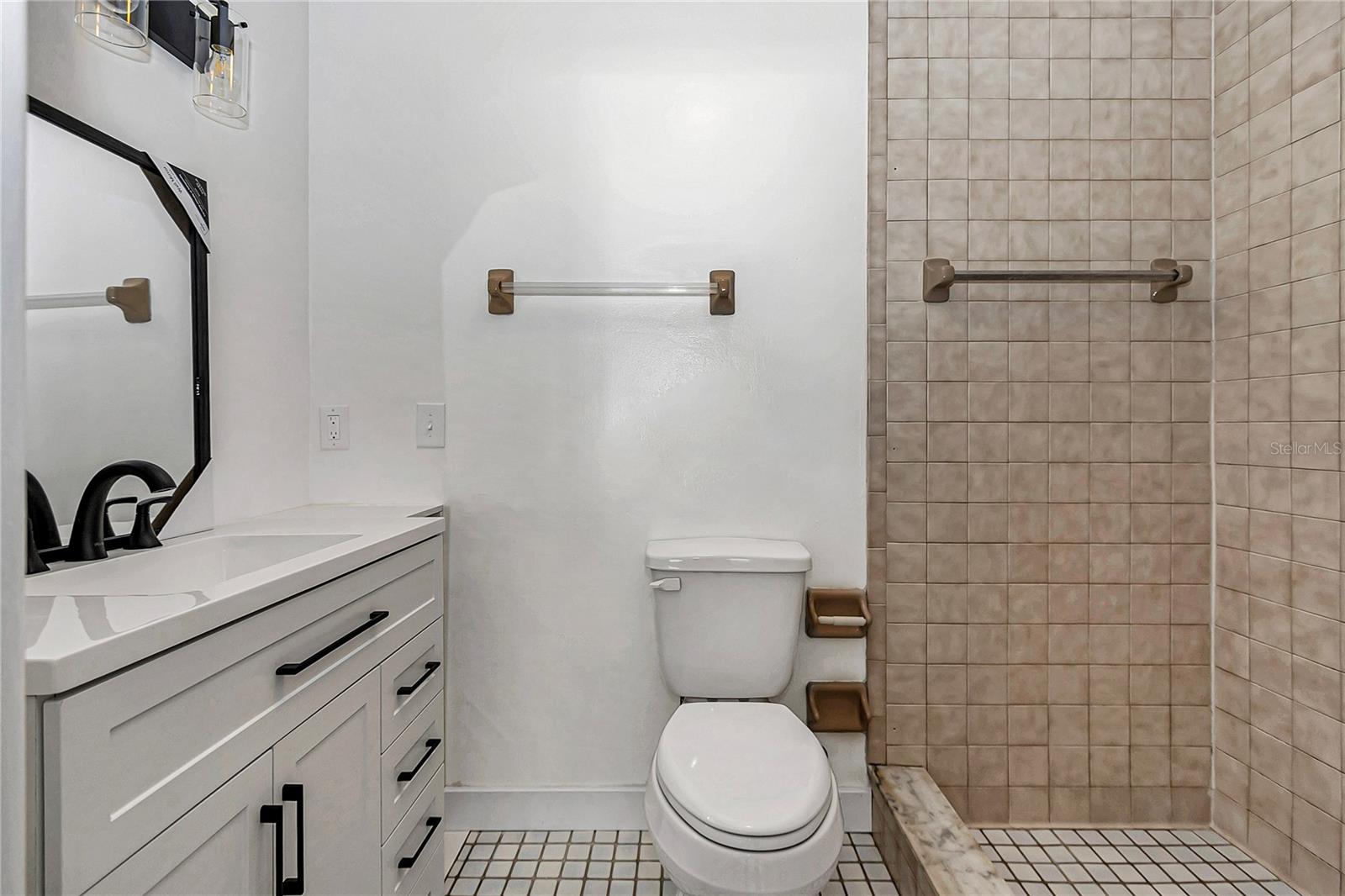 Image 21 of 38 For 11440 Blue Cove Drive