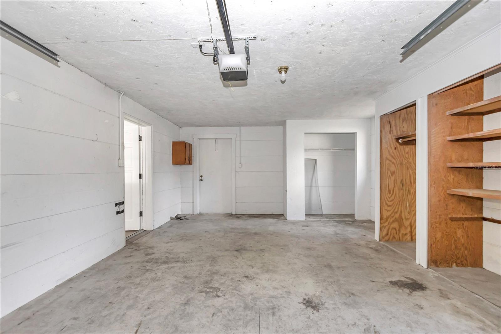 Image 24 of 38 For 11440 Blue Cove Drive