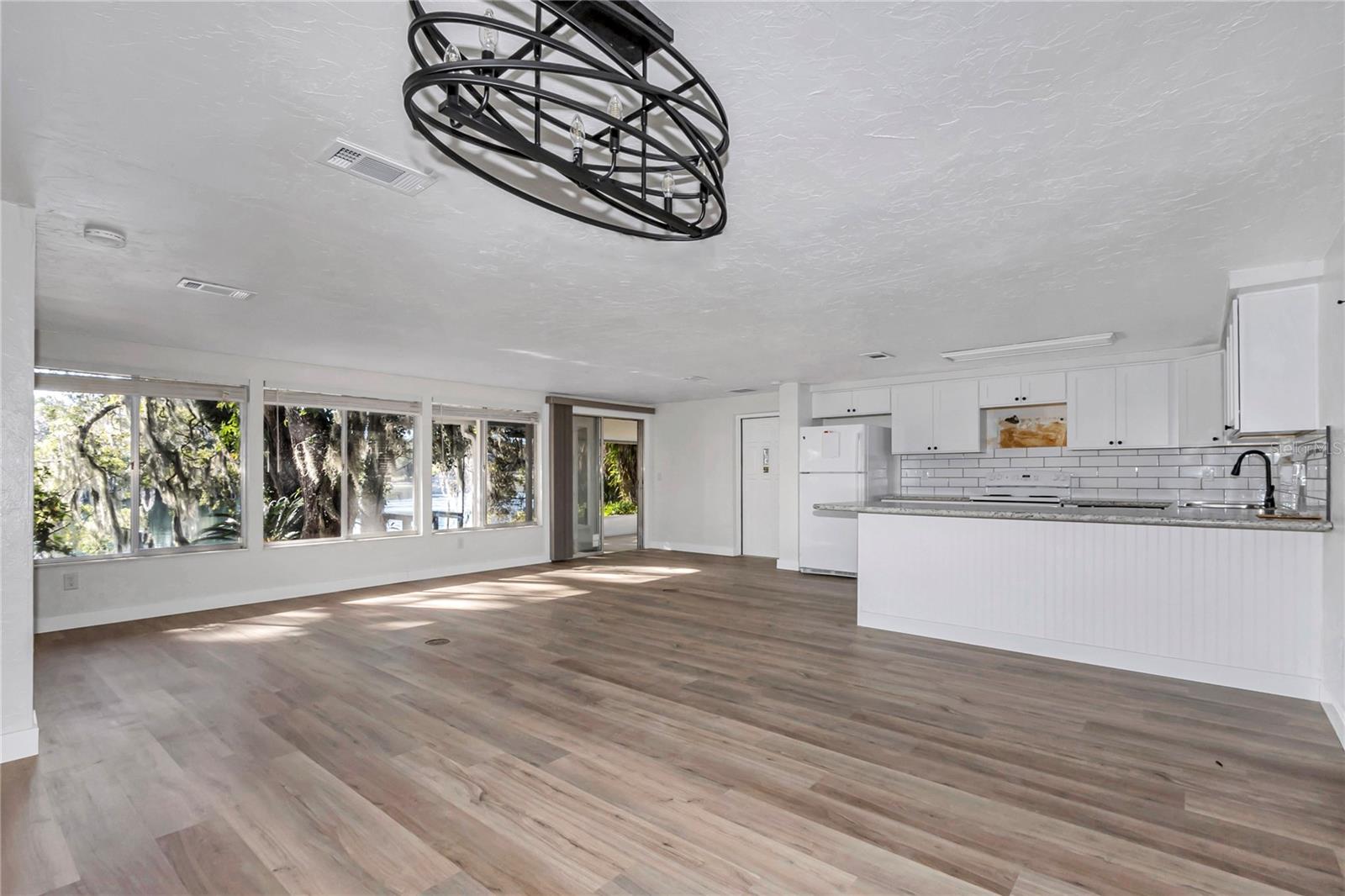 Image 3 of 38 For 11440 Blue Cove Drive