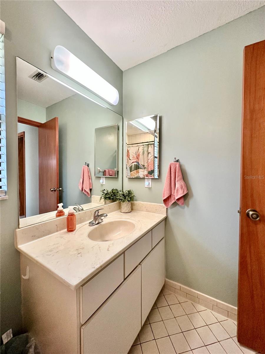 Image 27 of 39 For 5365 84th Street