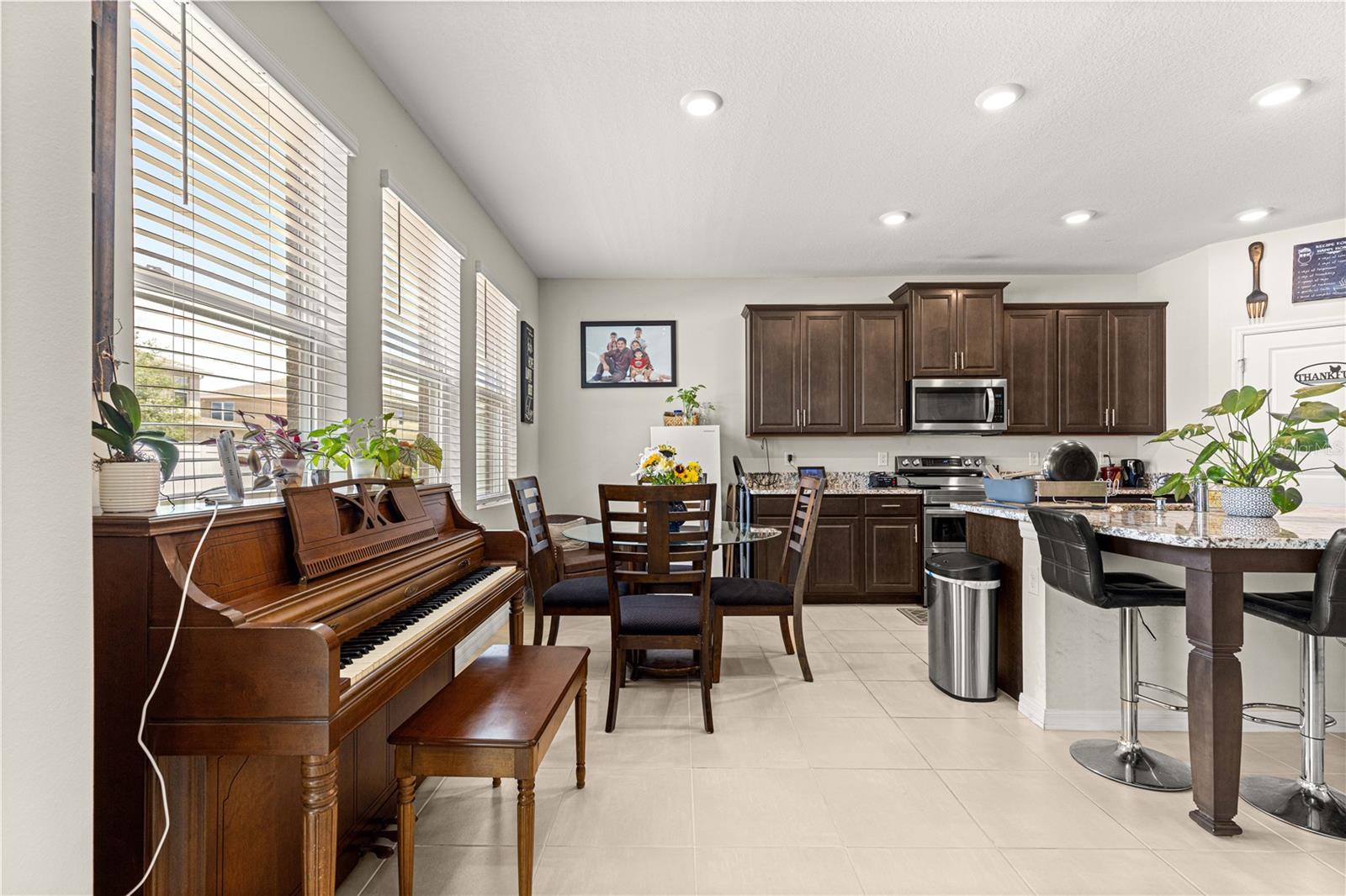 Image 15 of 54 For 8142 59th Avenue