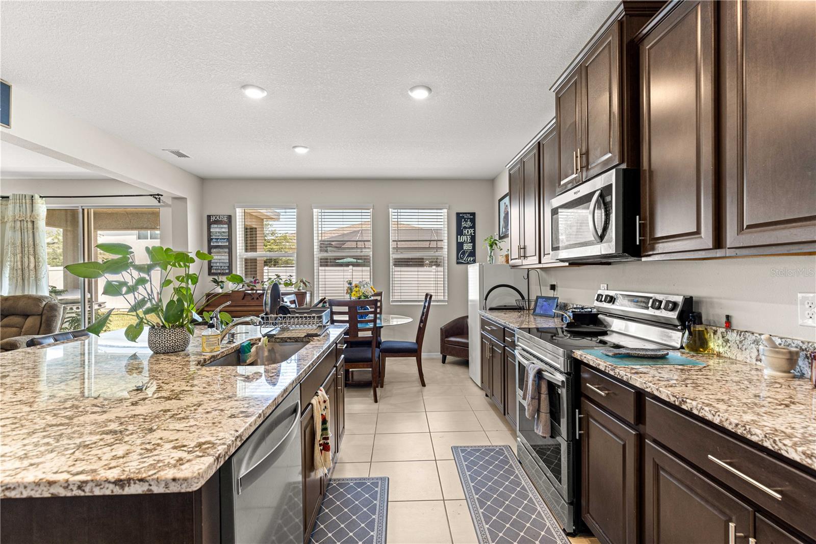 Image 17 of 54 For 8142 59th Avenue