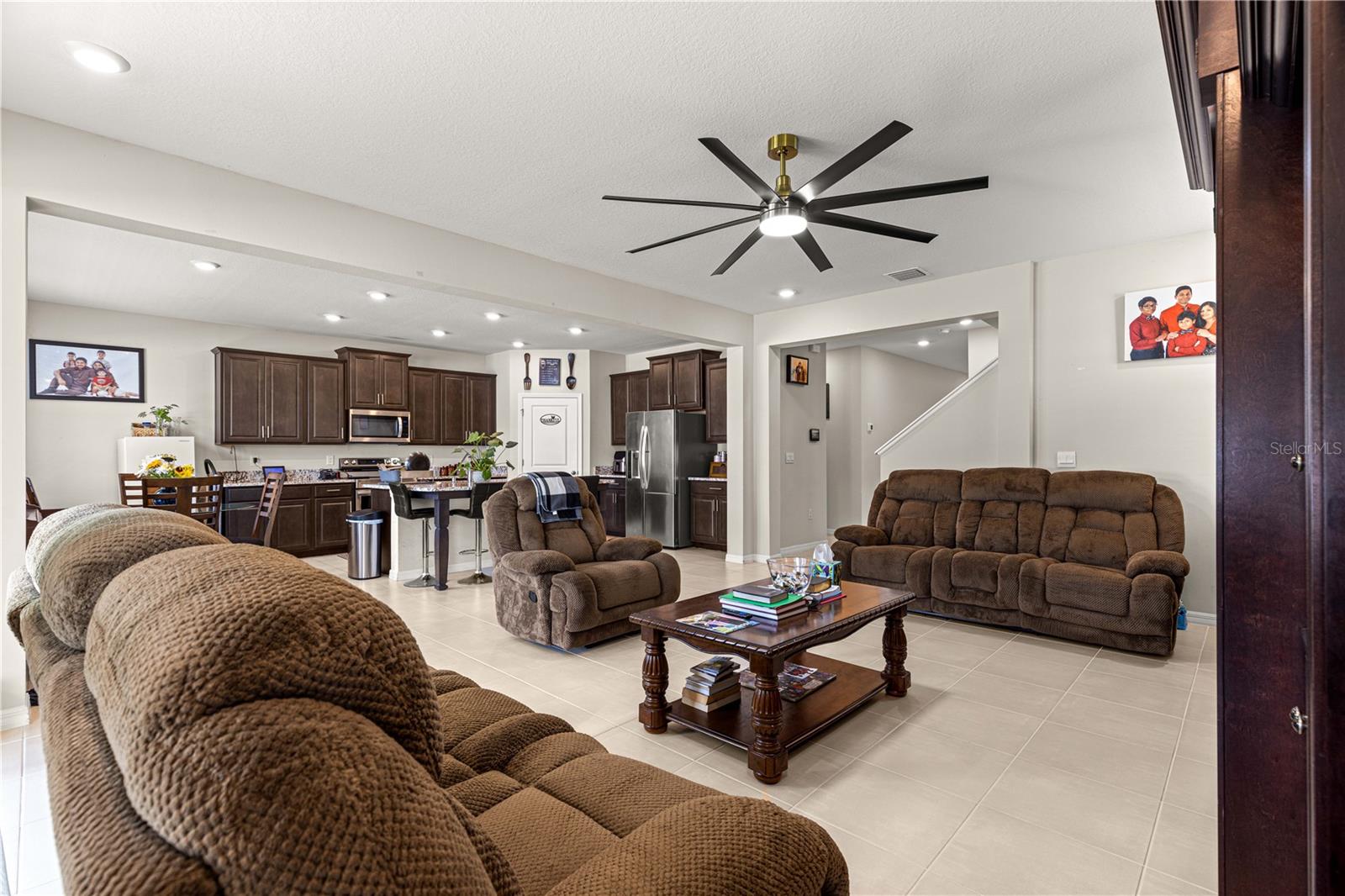 Image 20 of 54 For 8142 59th Avenue