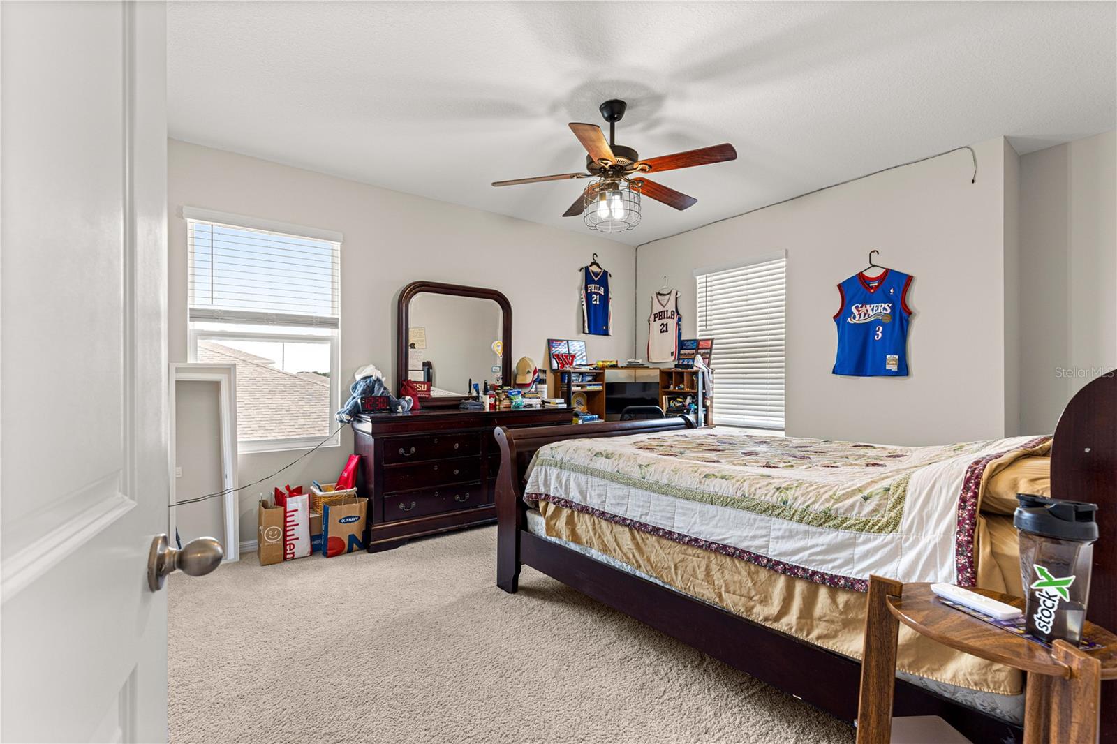 Image 33 of 54 For 8142 59th Avenue