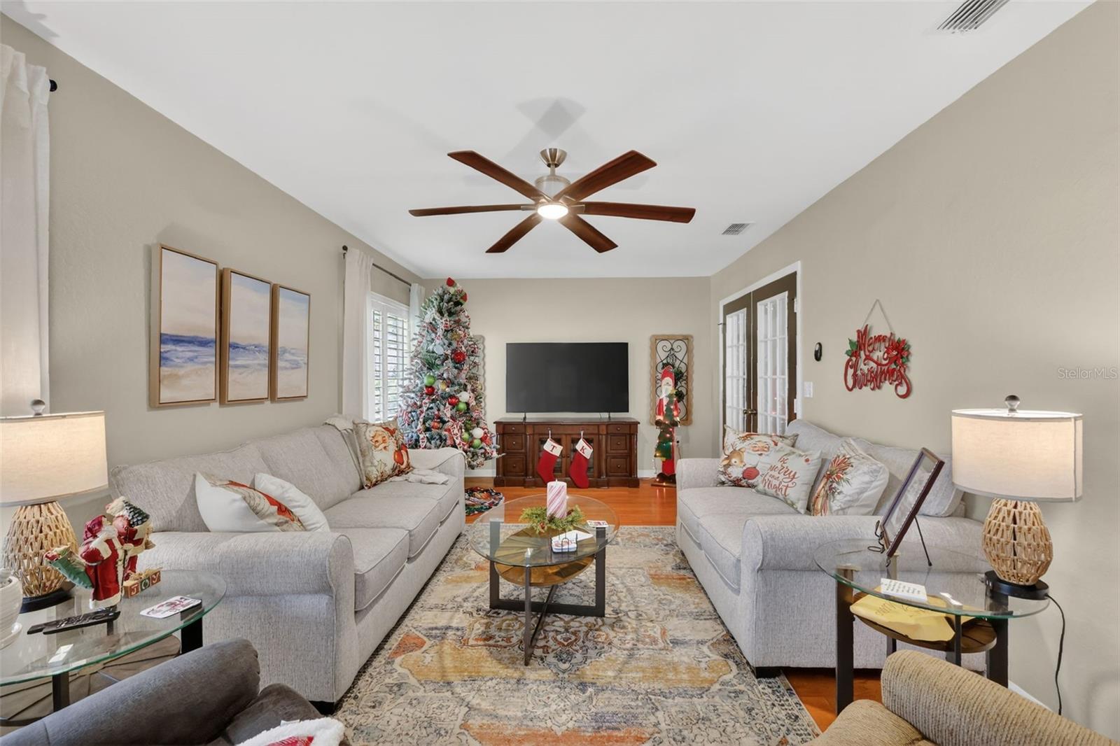 Image 20 of 33 For 9811 138th Loop