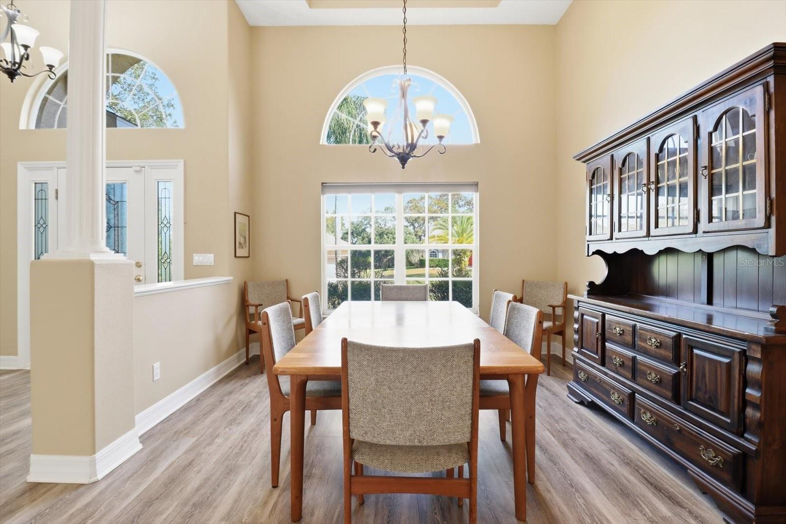 Image 11 of 43 For 5528 Hunters Ridge Circle