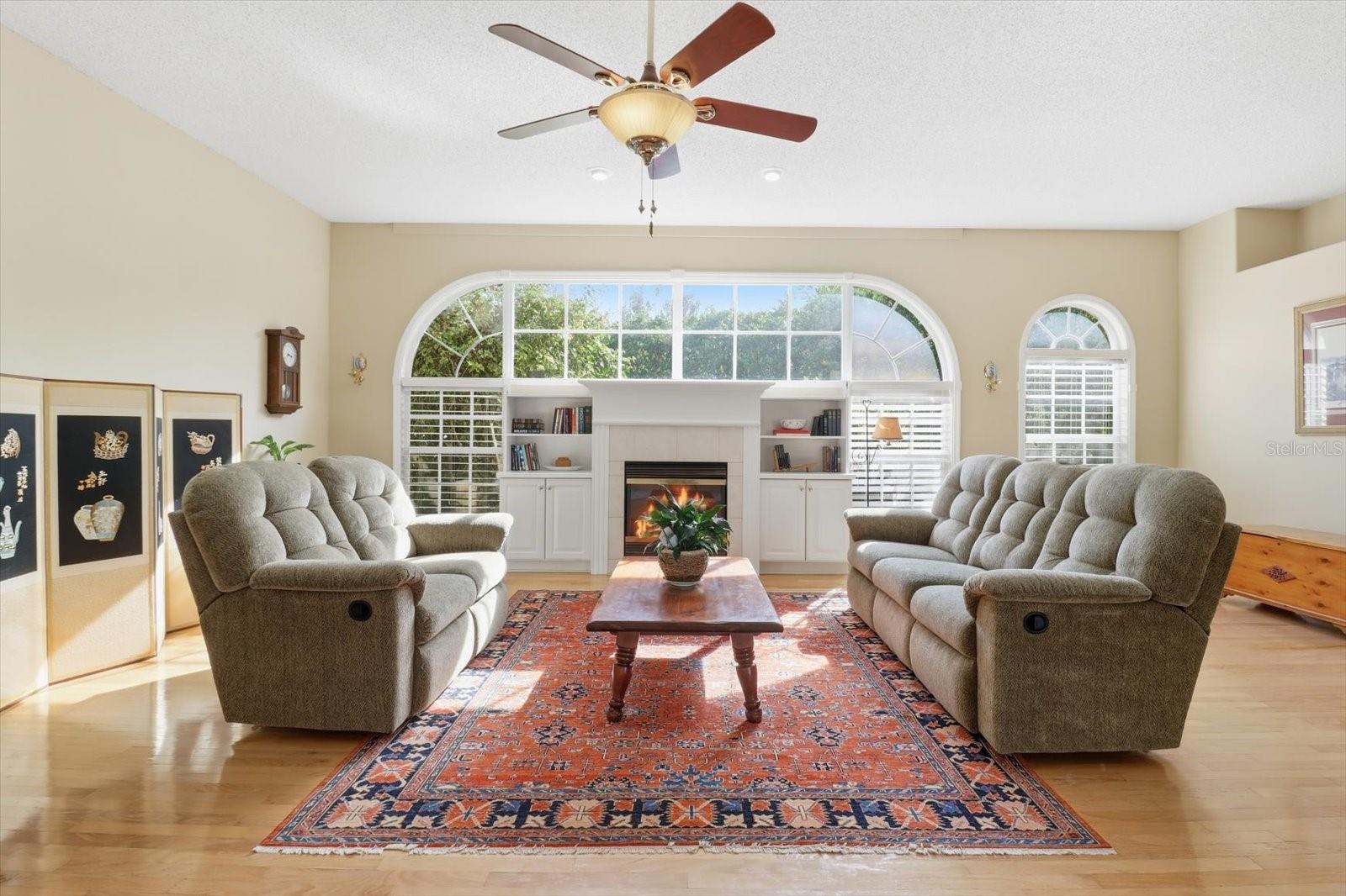 Image 19 of 43 For 5528 Hunters Ridge Circle