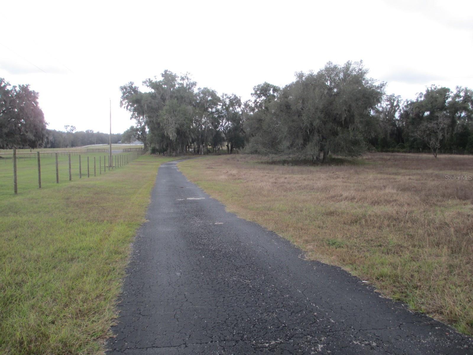 Image 3 of 6 For 9851 Thomas Road