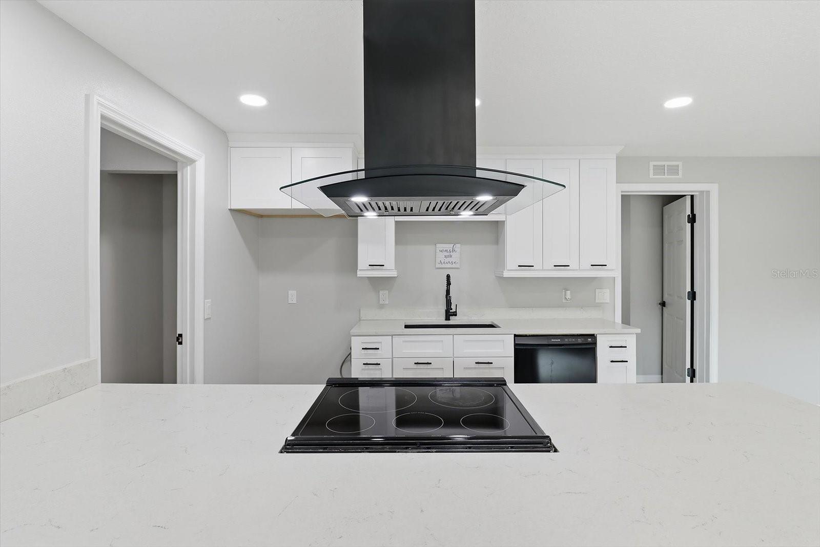 Image 13 of 38 For 14 Harrison Street