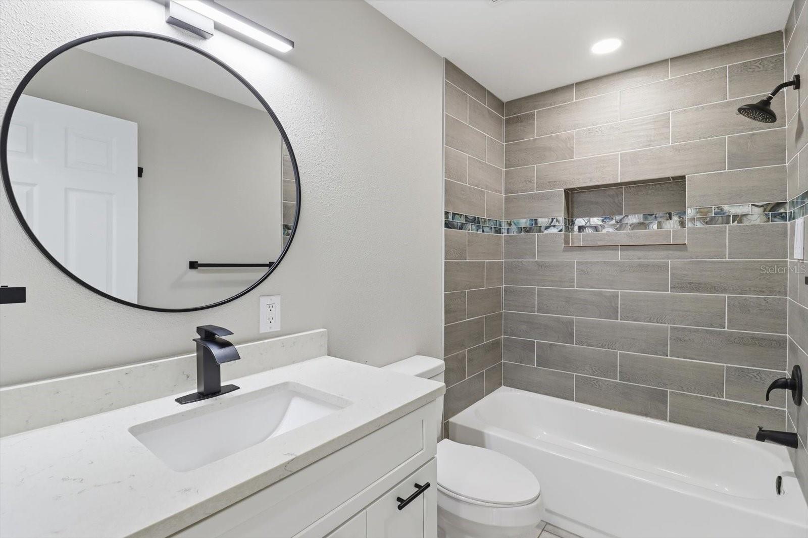 Image 21 of 38 For 14 Harrison Street