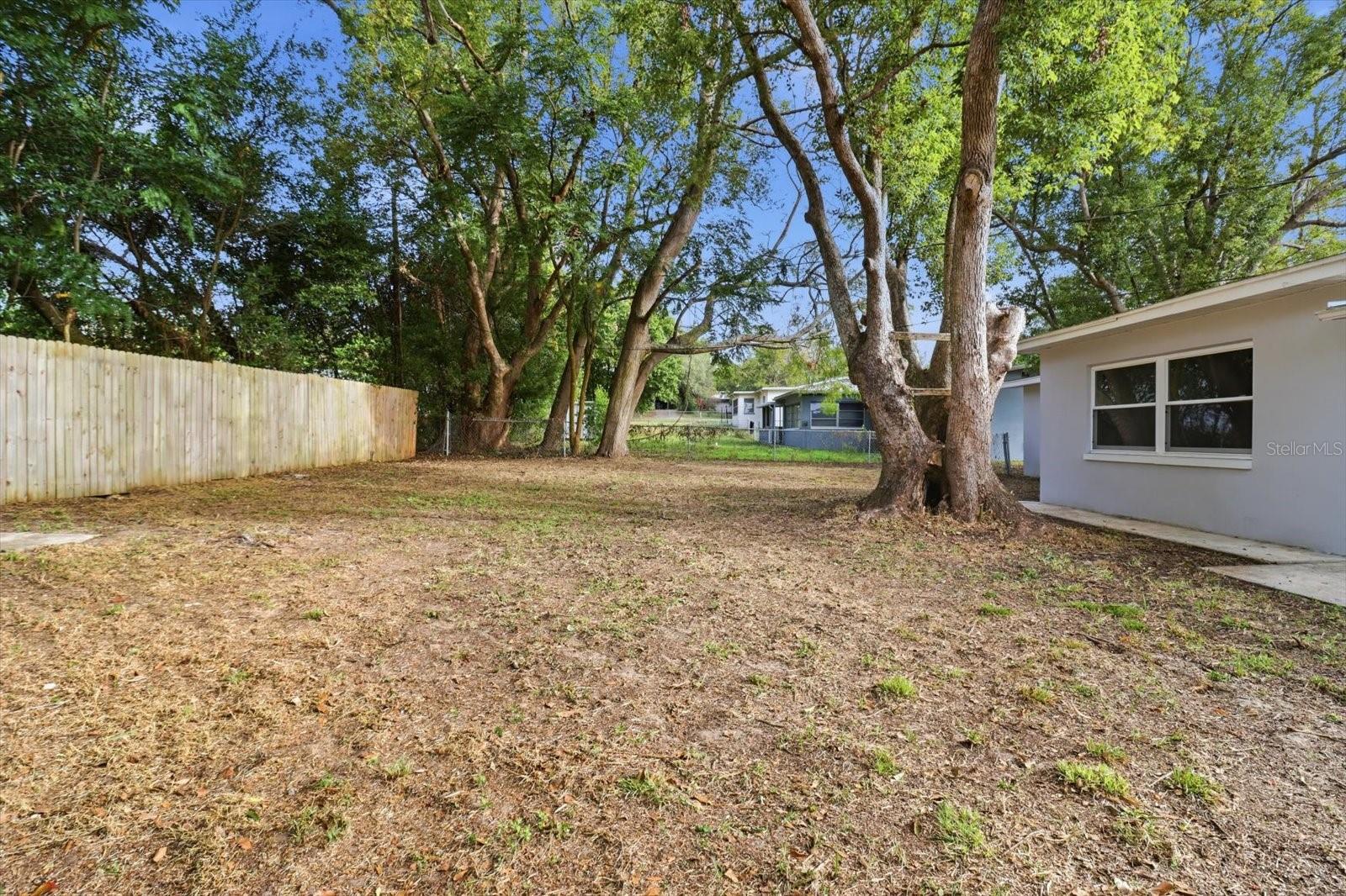 Image 33 of 38 For 14 Harrison Street