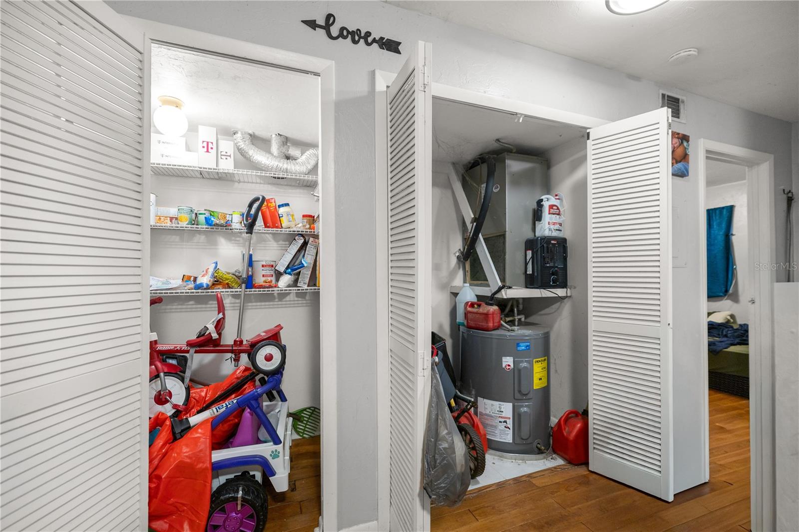 Image 11 of 18 For 105 16th Avenue N101