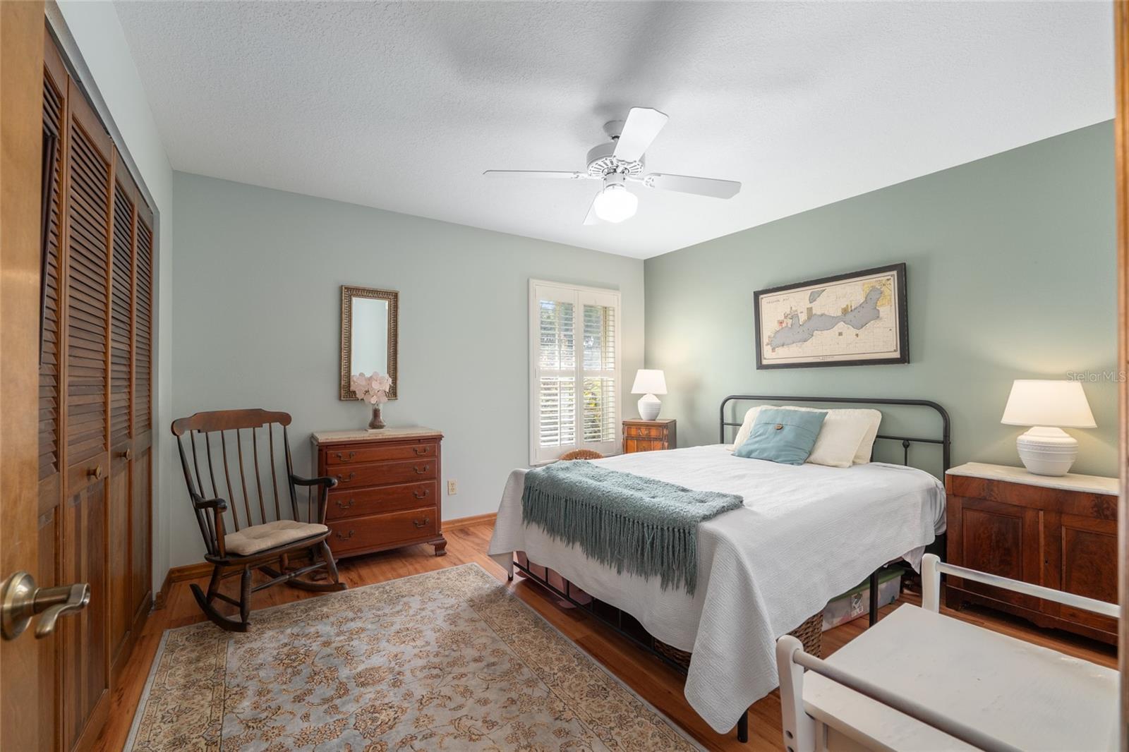 Image 36 of 75 For 12094 60th Avenue Road