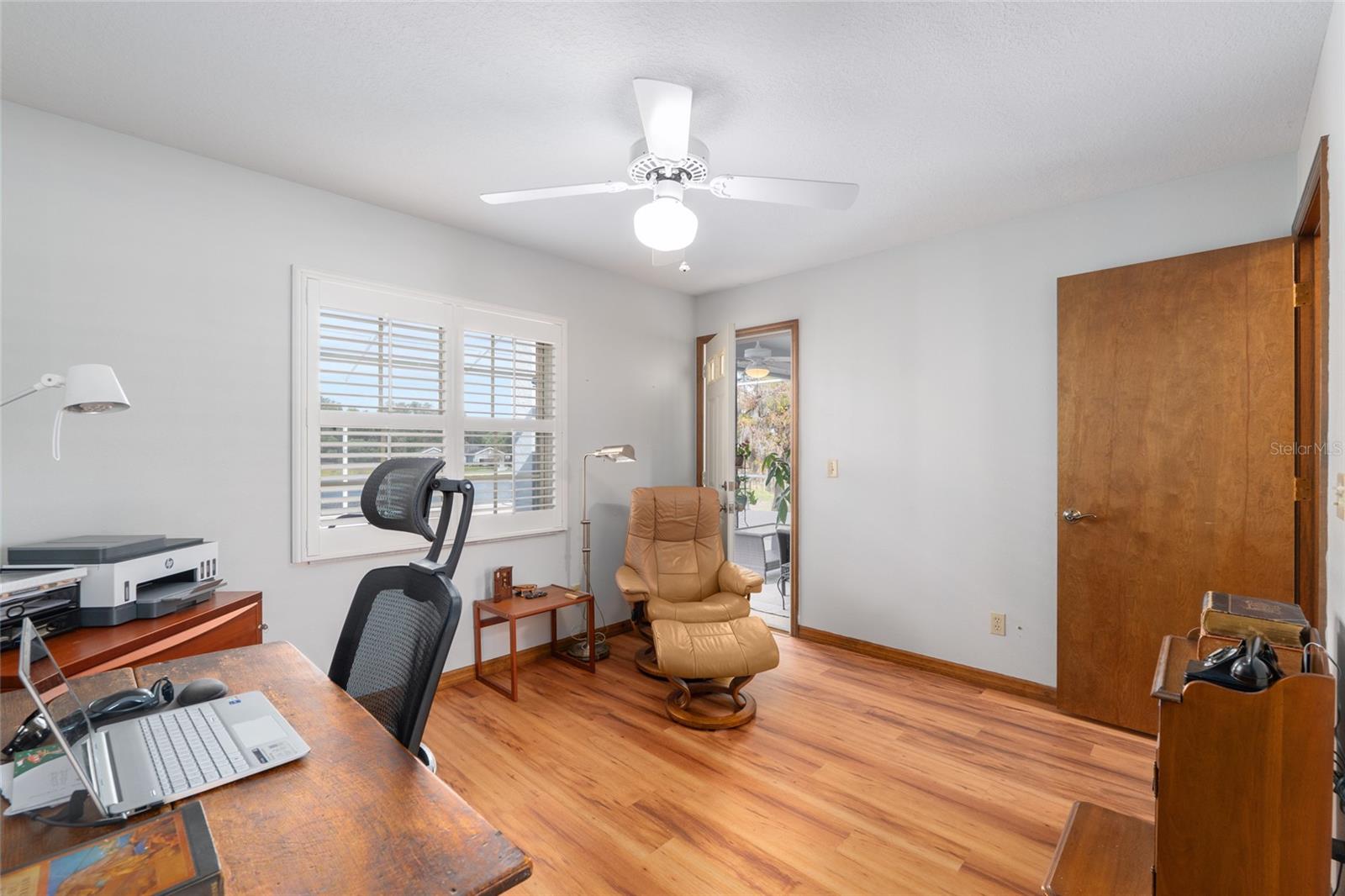 Image 40 of 75 For 12094 60th Avenue Road