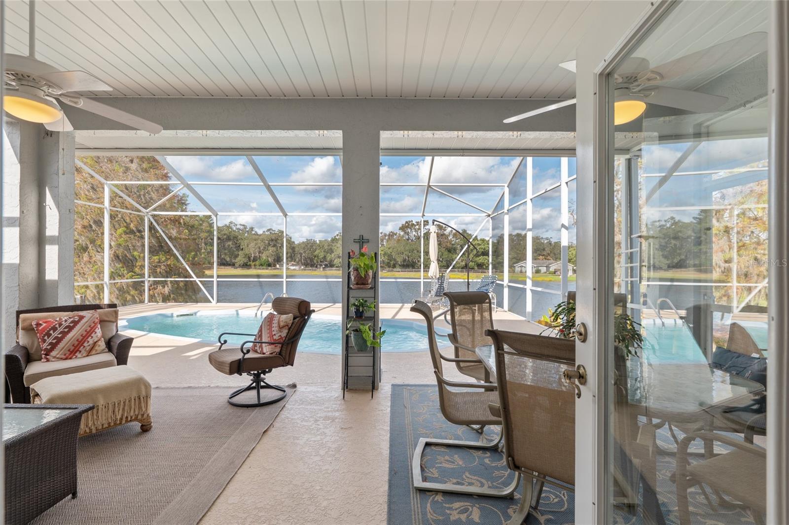 Image 42 of 75 For 12094 60th Avenue Road