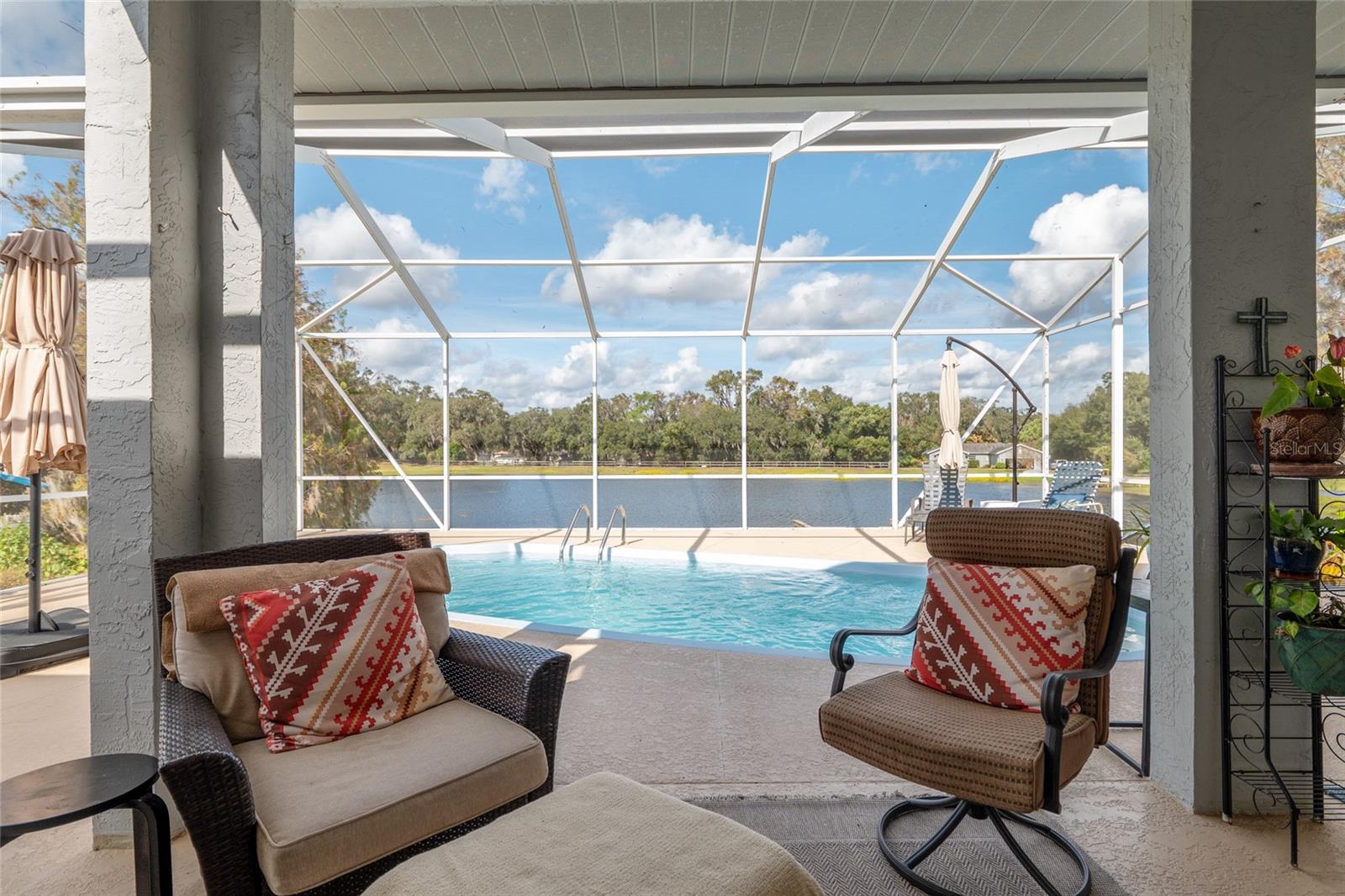 Image 47 of 75 For 12094 60th Avenue Road